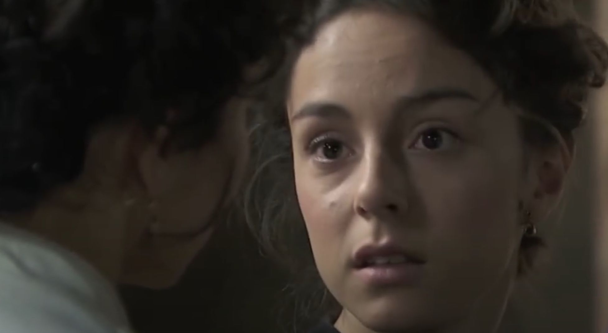 News Akacjowa 38 odc. 741 odc. Olga oskara Ursul. Simon musi wybra midzy on a Elvir. Streszczenie 741 i 742 odc. 