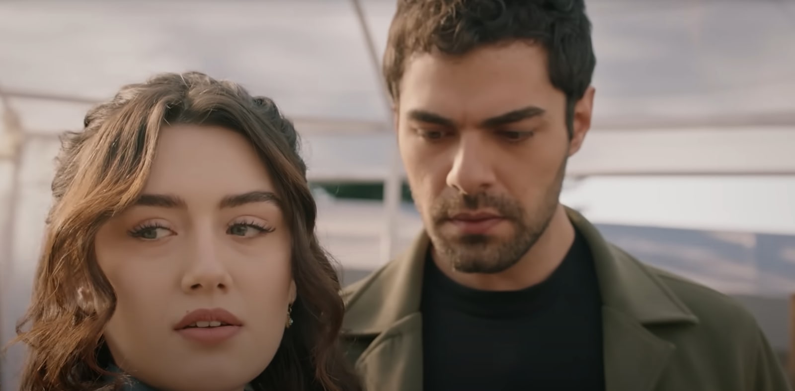 News Wichrowe wzg�rze - 74 odc. Zeynep pomaga Gulhan wbrew woli Halila. Streszczenie 74 i 75 odc. 