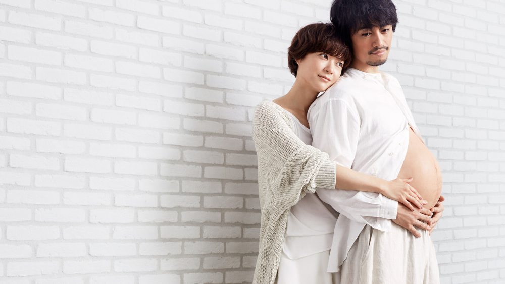 News „He is expecting” – japo�ski serial o ci�arnym m�czy�nie ju� dzi� trafi� na Netflixa! 