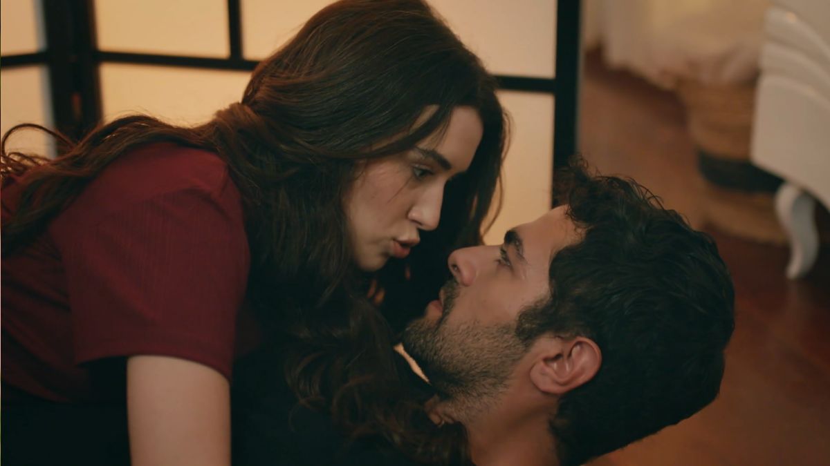 News Wichrowe wzg�rze - 248 odc. Zeynep zarzuca Halilowi kolejne k�amstwa. Streszczenie 248 i 249 odc. 