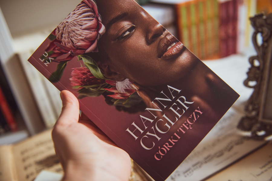 News Ten ch�opak jest wybra�cem. Fragment ksi��ki „C�rki t�czy