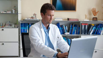 News  Doktor Jan z Deekelsen. Streszczenie odcink�w 29, 30, 31, 32 oraz 33 serialu 