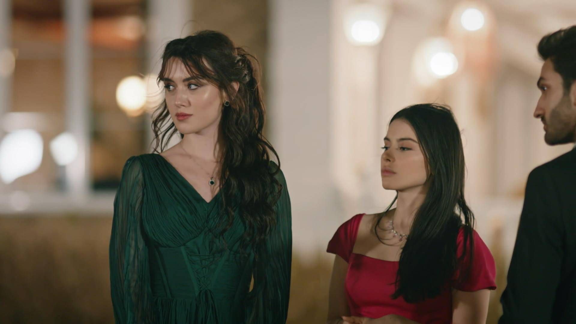 News Wichrowe wzg�rze  - 15 odc. Rodzina Zeynep zn�w upokorzona przez Halila! Streszczenie 15 i 16 odc. 