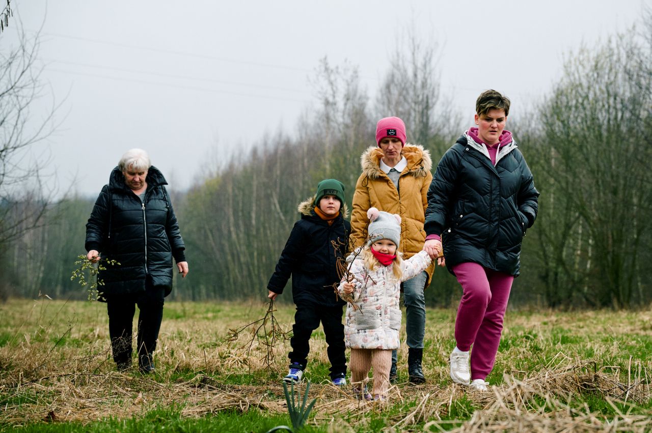 News Nasz nowy dom odc. 16. Lawina tragicznych wydarze� i szcz�liwy koniec. Streszczenie 16 odcinka