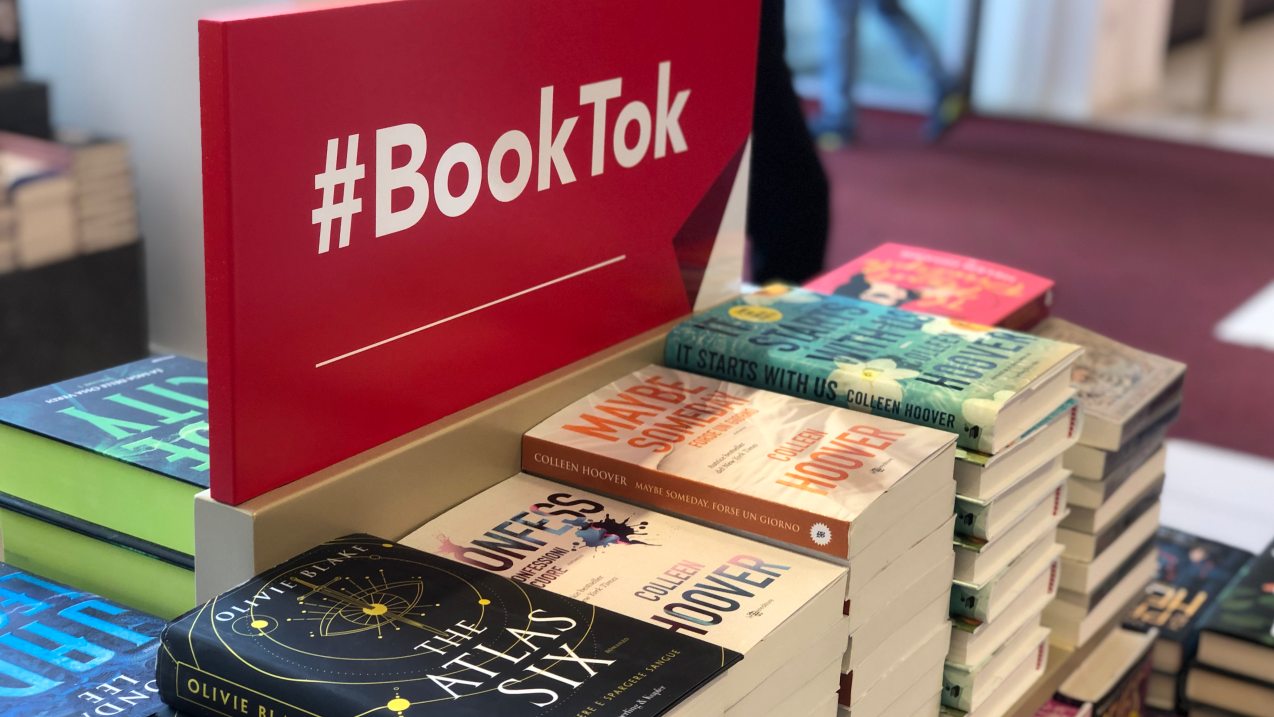 News Popularny wydawca zrywa wsp�prac� z polskimi autorkami. Burza w�r�d booktokerek