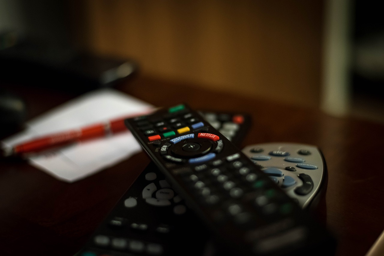 News Co zobaczyć w telewizji w tym tygodniu? Najciekawsze emisje filmów od 16 do 22 stycznia 2023 roku