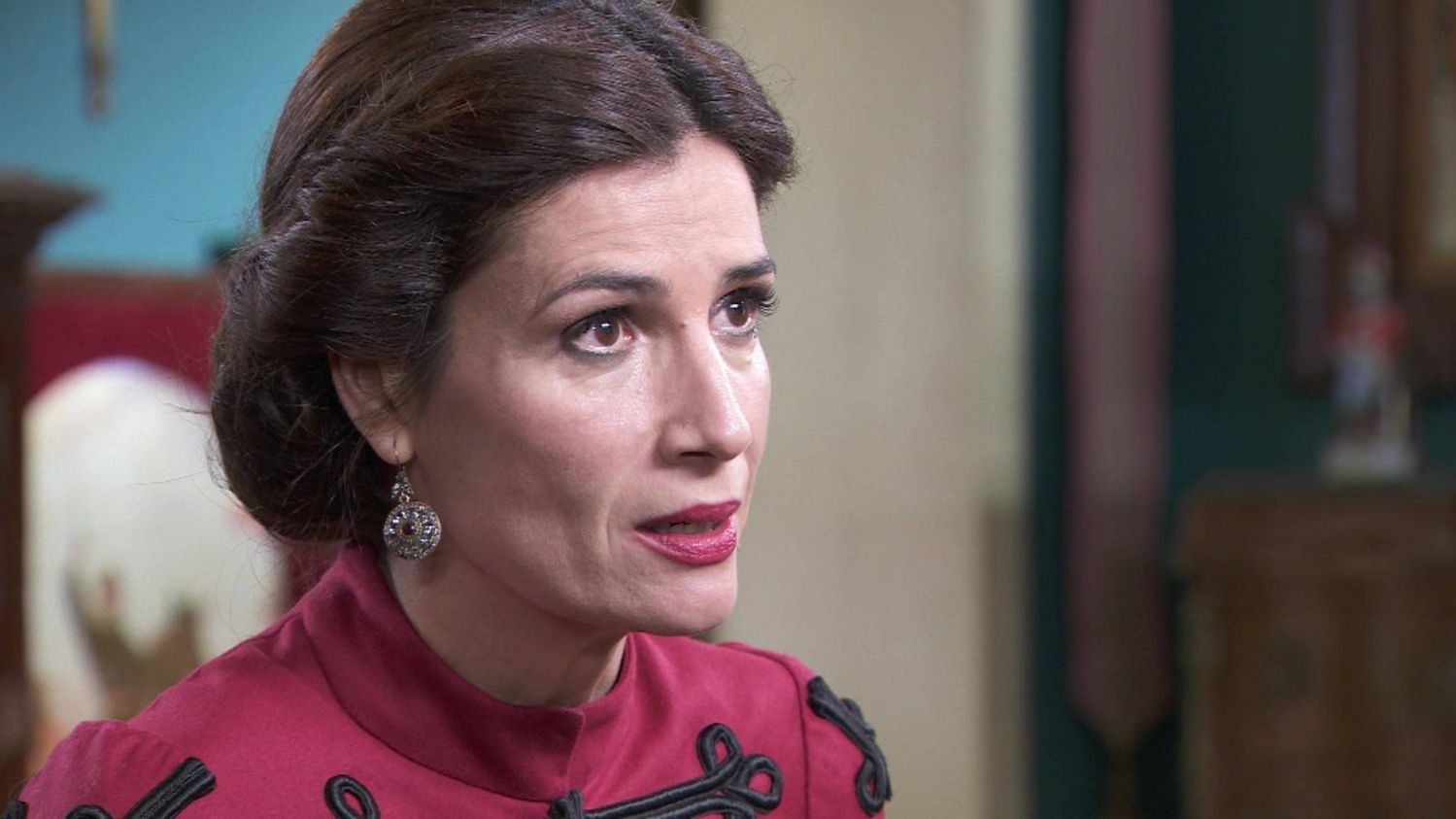 News Akacjowa 38 odc. 848 odc. Silvia zgadza si� na �lub z genera�em! W kopalni ro�nie napi�cie. Streszczenie 848 i 849 odc.