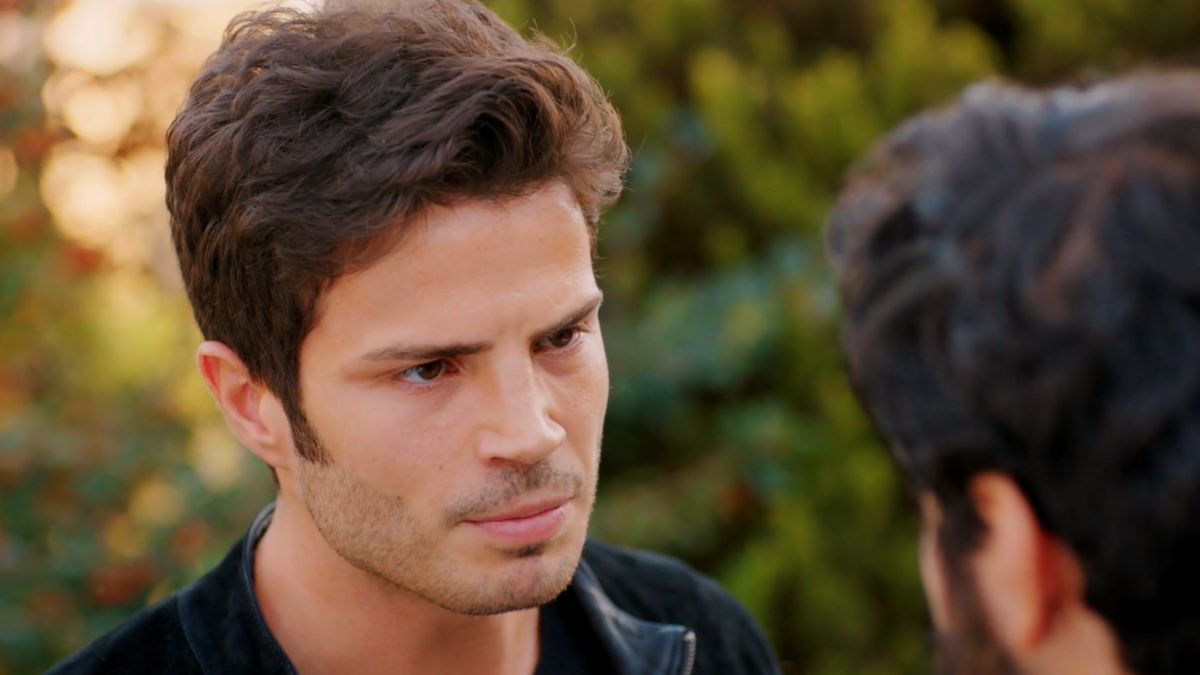 News Mi�o�� i nadzieja odc. 376, 377. Ege dowiaduje si�, �e Cihan jest bratem Sedy