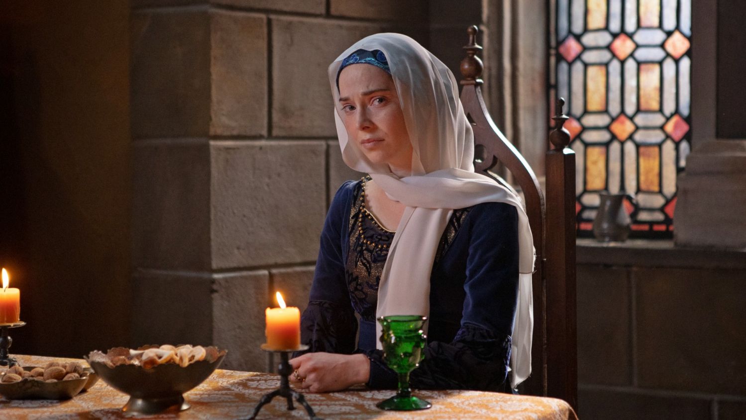 News Kr�lowie odc. 33 i 34 streszczenie: Iwa nie potrafi zabi� Kazimierza! Co jeszcze si� wydarzy? 