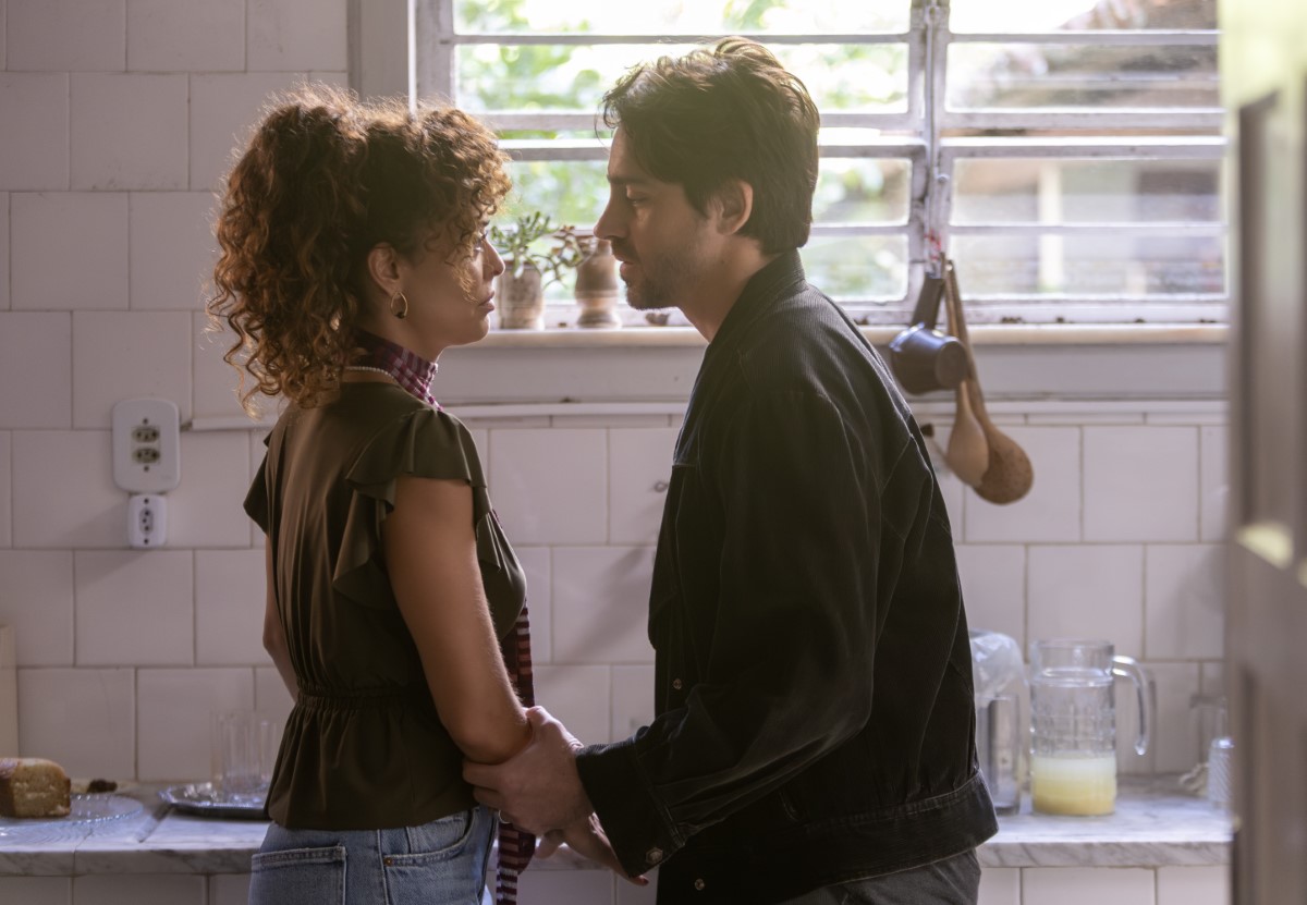 News „Rozpaczliwe k�amstwa” – brazylijski melodramat w TOPce Netfliksa! O czym opowiada?