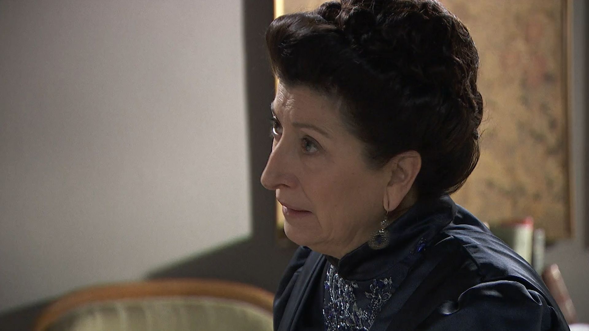 News Akacjowa 38 odc. 825 odc. Rosina zgadza si� na konkurs krzyk�w! Diego zaprasza wszystkich na przyj�cie. Streszczenie 825 i 826 odc.