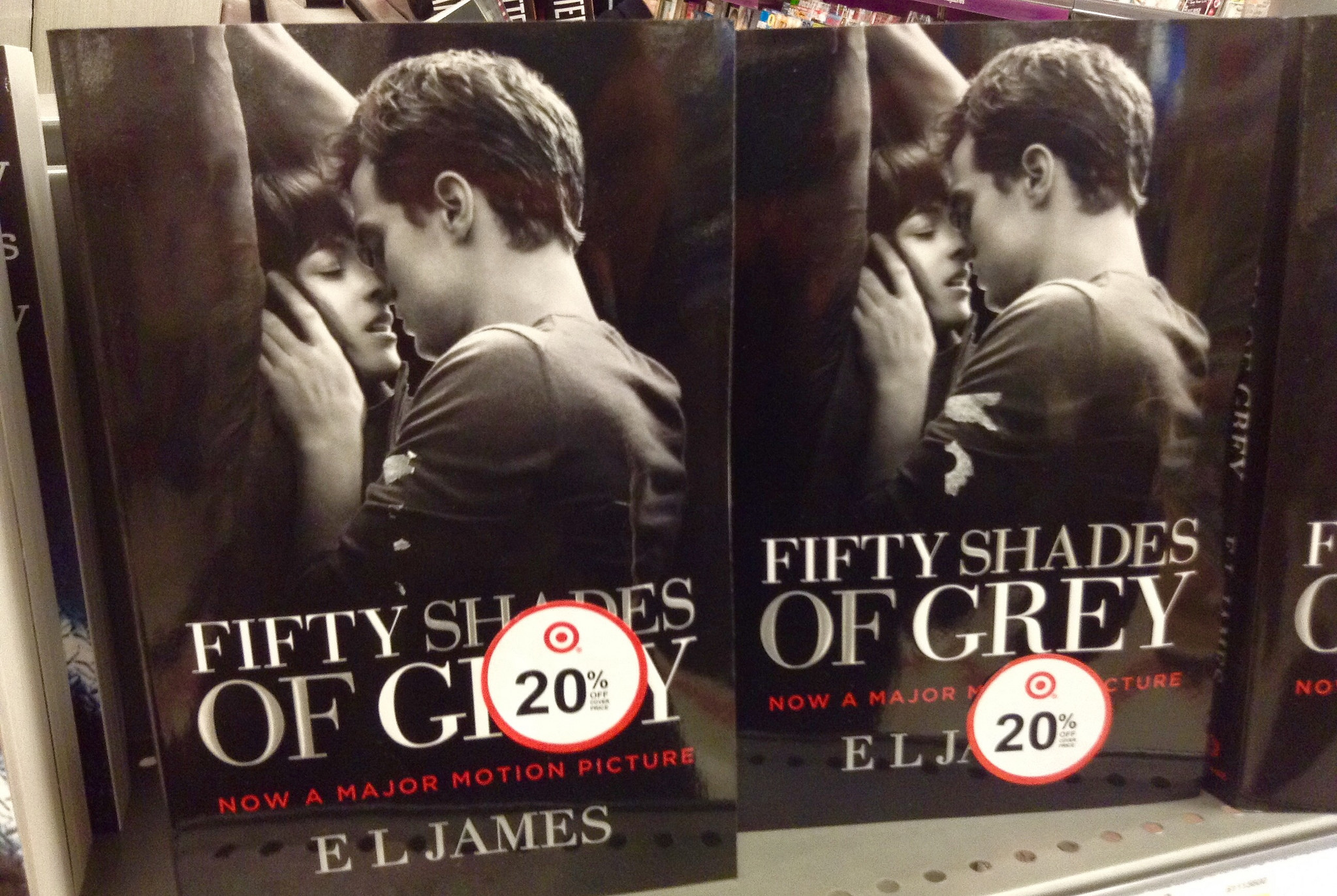 News Nowy erotyk autorki „Pi��dziesi�ciu twarzy Greya”!