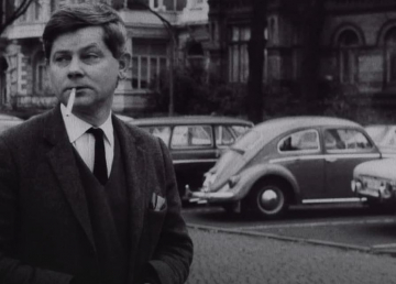 News 97 lat temu urodzi� si� Zbigniew Herbert. Obejrzyjcie filmy po�wi�cone poecie!