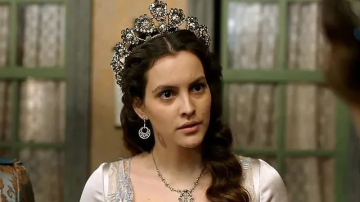 News Wspania�e stulecie: Su�tanka K�sem - 145 odc. �mier� szambelana i Farii. Streszczenie 145 i 146 odcinka