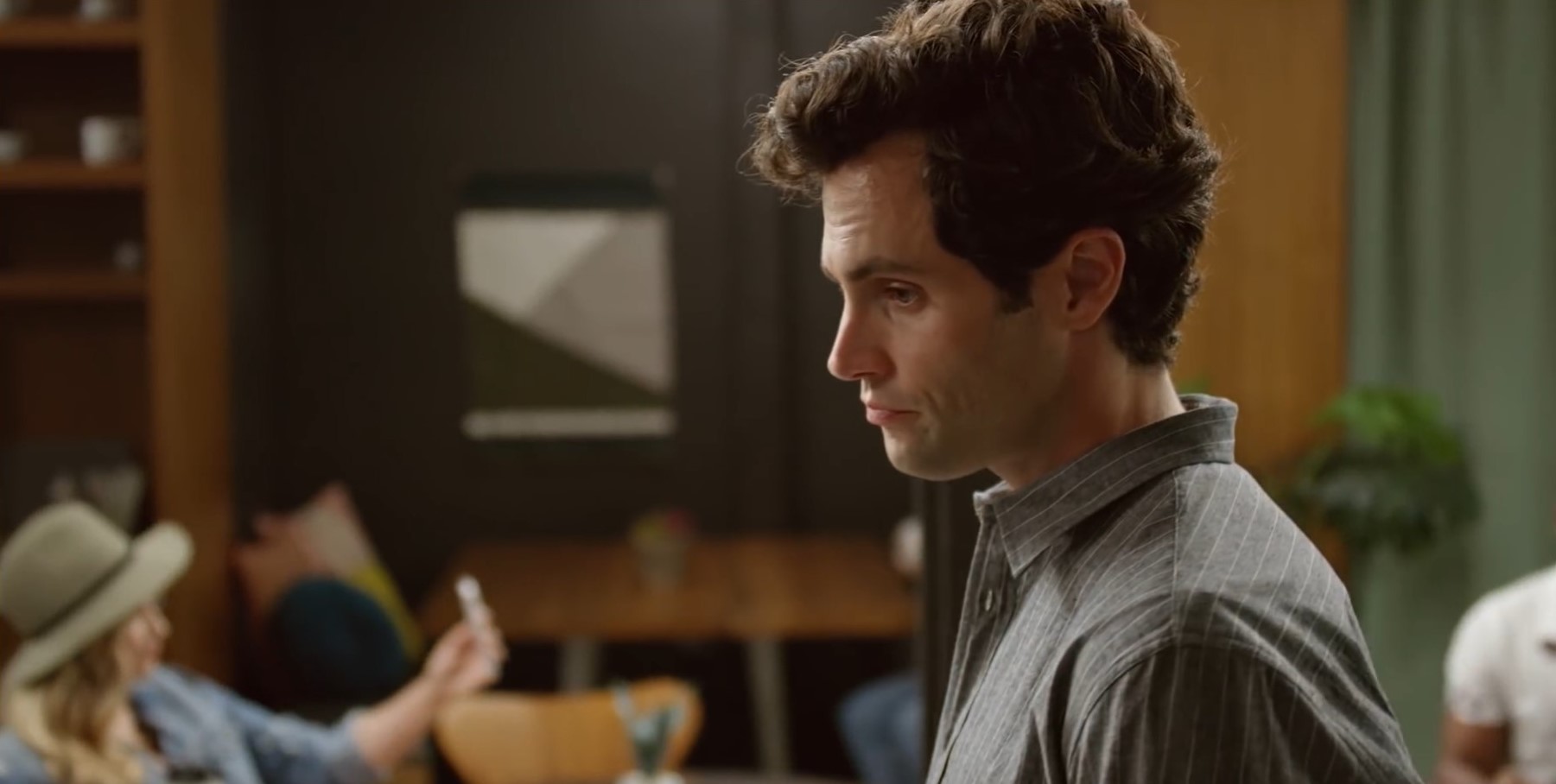 News Pierwszy zwiastun drugiego sezonu You zapowiada wielk� zmian�!