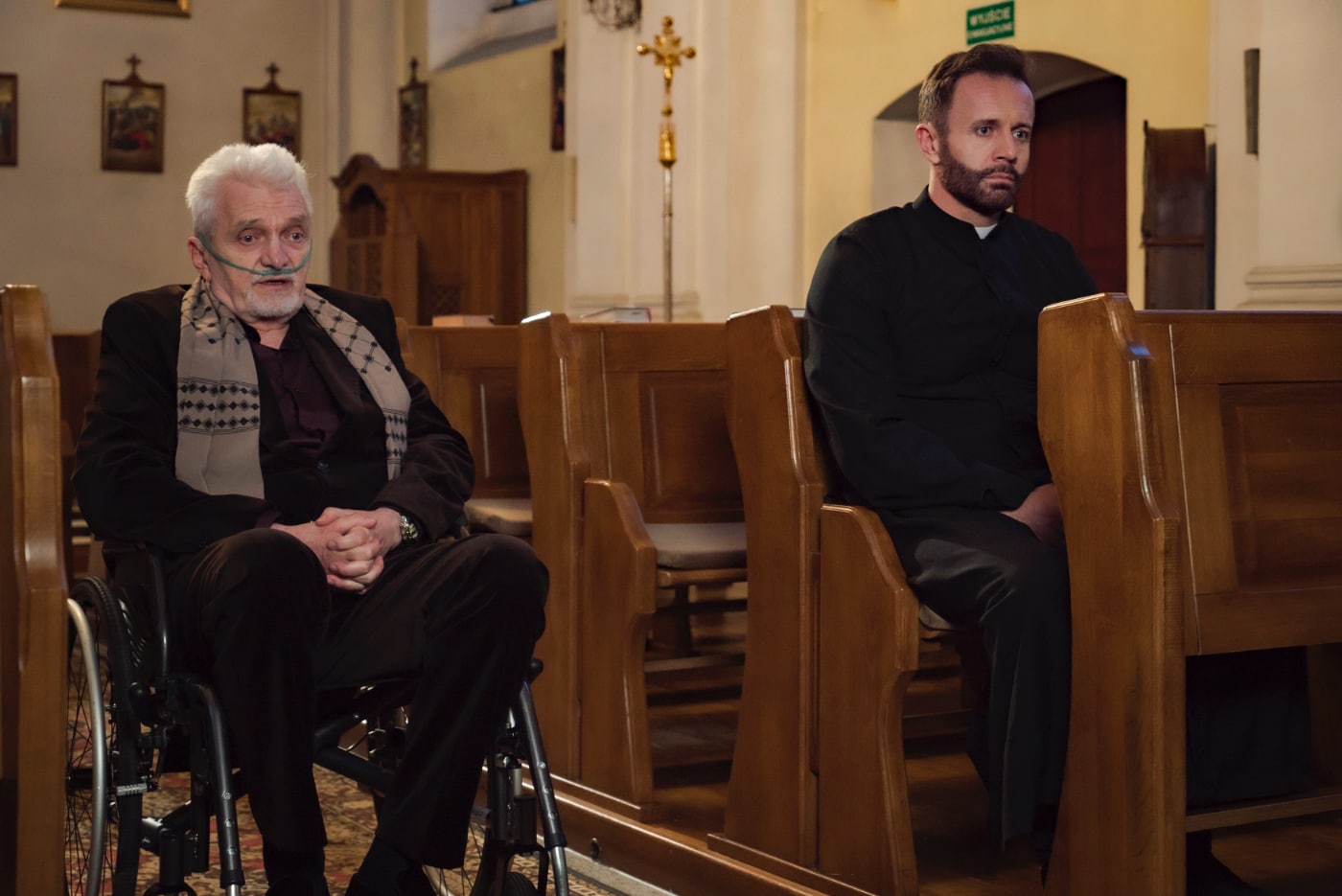 News Uroczysko - 53 odc. Ksi�dz Marek w niebezpiecze�stwie! Streszczenie 53 i 54 odcinka