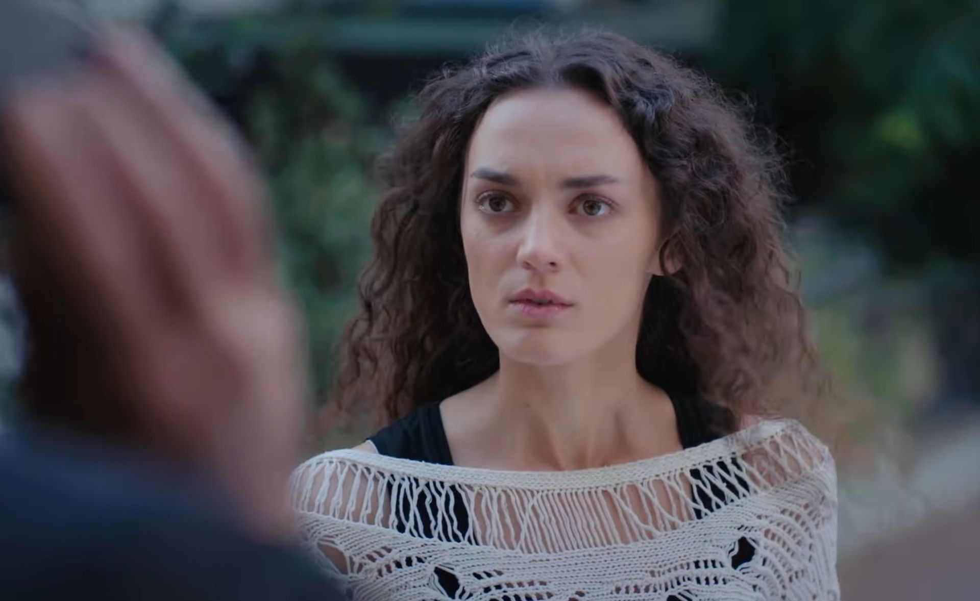 News Dziedzictwo odc. 848 i 849 streszczenie. Nana znika z domu. Chce odda� si� w r�ce Zehira