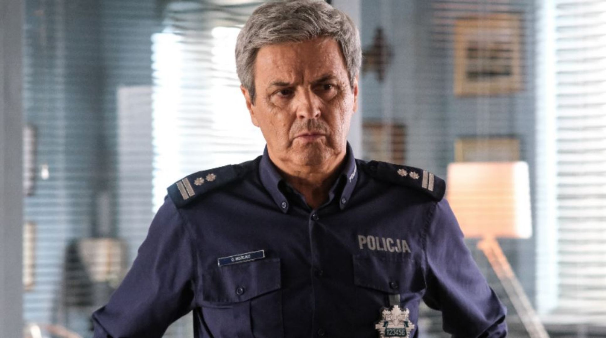 News Ojciec Mateusz 388 odc. Trup w basenie z betonu. Streszczenie odcink�w 388 i 389