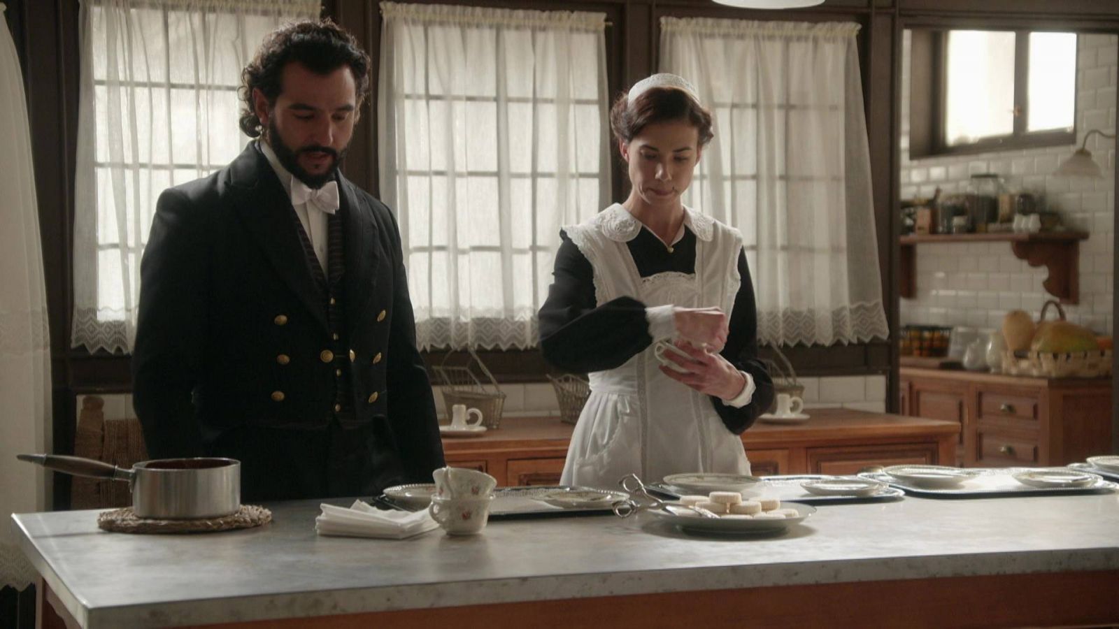 News La Promesa - pa�ac tajemnic - 44 odc. Mauro nie wie, co robi�... Streszczenie 44 i 44 odc.