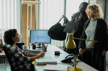 News Gloria - 5 i 6 odcinek. Opieka spo�eczna zabiera dzieci Glorii. Streszczenie odcink�w. 