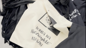 News Kontrowersje wok� wpisu wydawnictwa popularnego w�r�d m�odzie�y. W tle promowanie groomingu