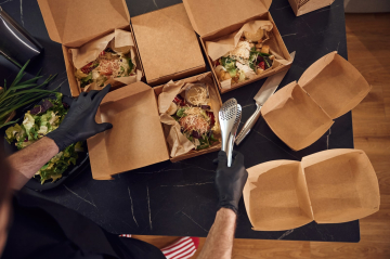 News Boom na diet� pude�kow� w Warszawie: 30% mieszka�c�w stolicy wybiera opcj� z wyborem menu. Jakie diety s� kolejne na li�cie popularno�ci?