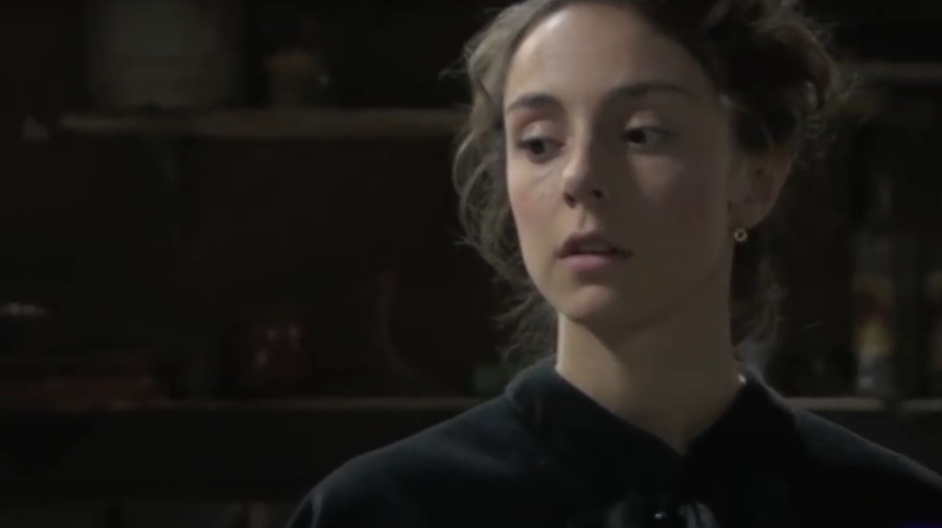 News Akacjowa 38 odc. 738 odc. Olga atakuje Ursul. Blanca ratuje j przed tragedi. 738 i 739 odc. 