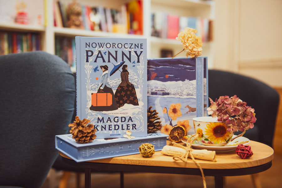 Okadka publicystyki - Kobiety, mezalianse i walka z konwenansami. „Noworoczne panny