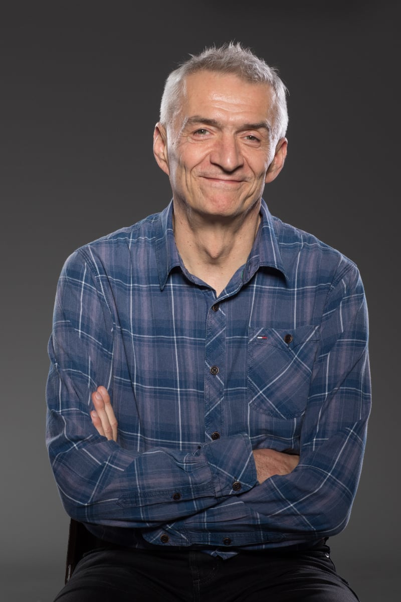 Publicystyka - Usi�uj� by� blisko �ycia. Wywiad z Andrzejem Ziemia�skim