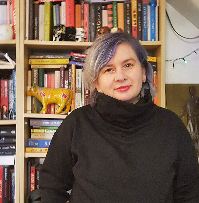 Ok�adka publicystyki - W czasie wojny najtrudniej zachowa� przyzwoito��. Wywiad z Agnieszk� Osikowicz-Chwaj�