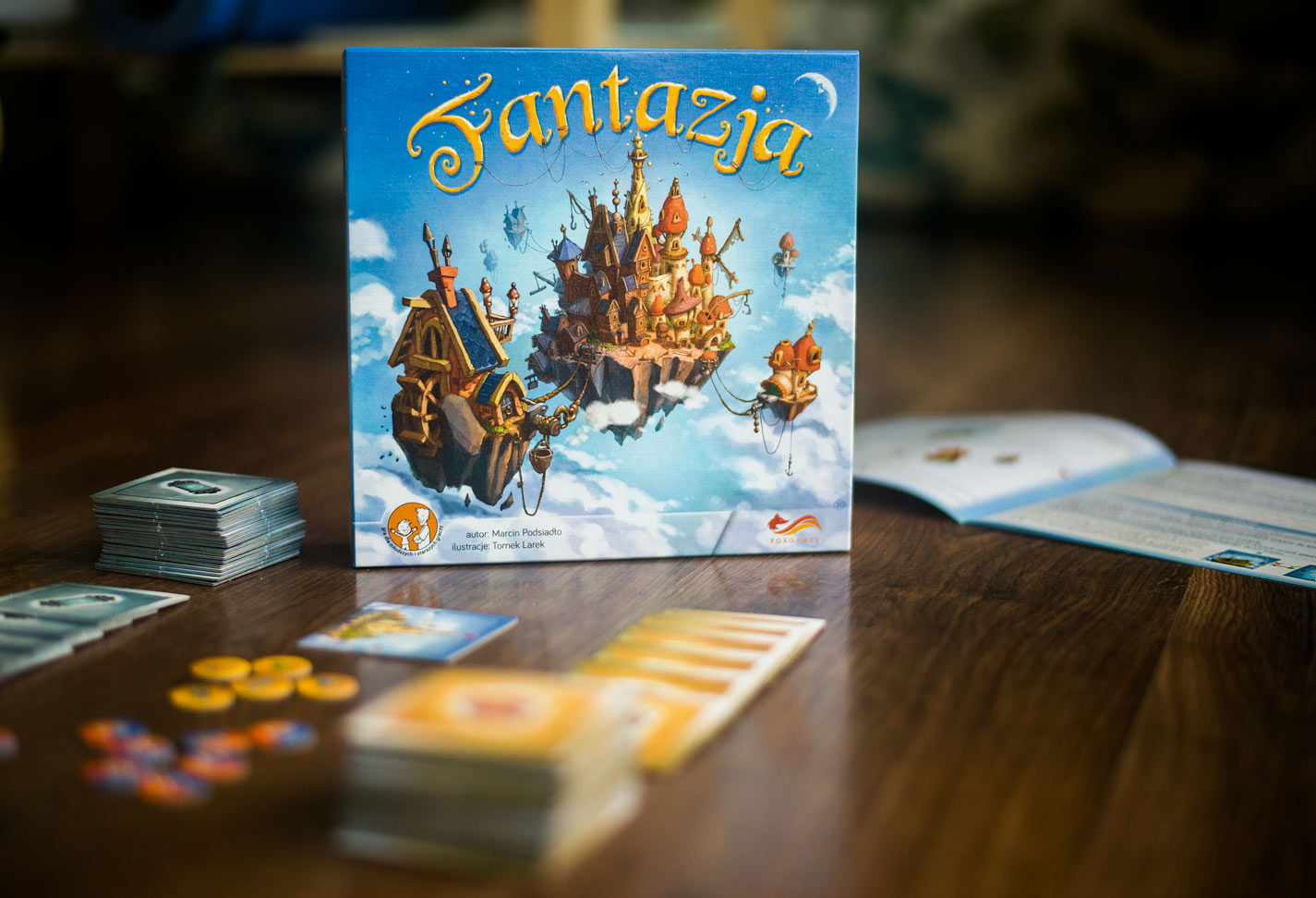Okadka publicystyki - Recenzja gry planszowej „Fantazja”. Domino na sterydach