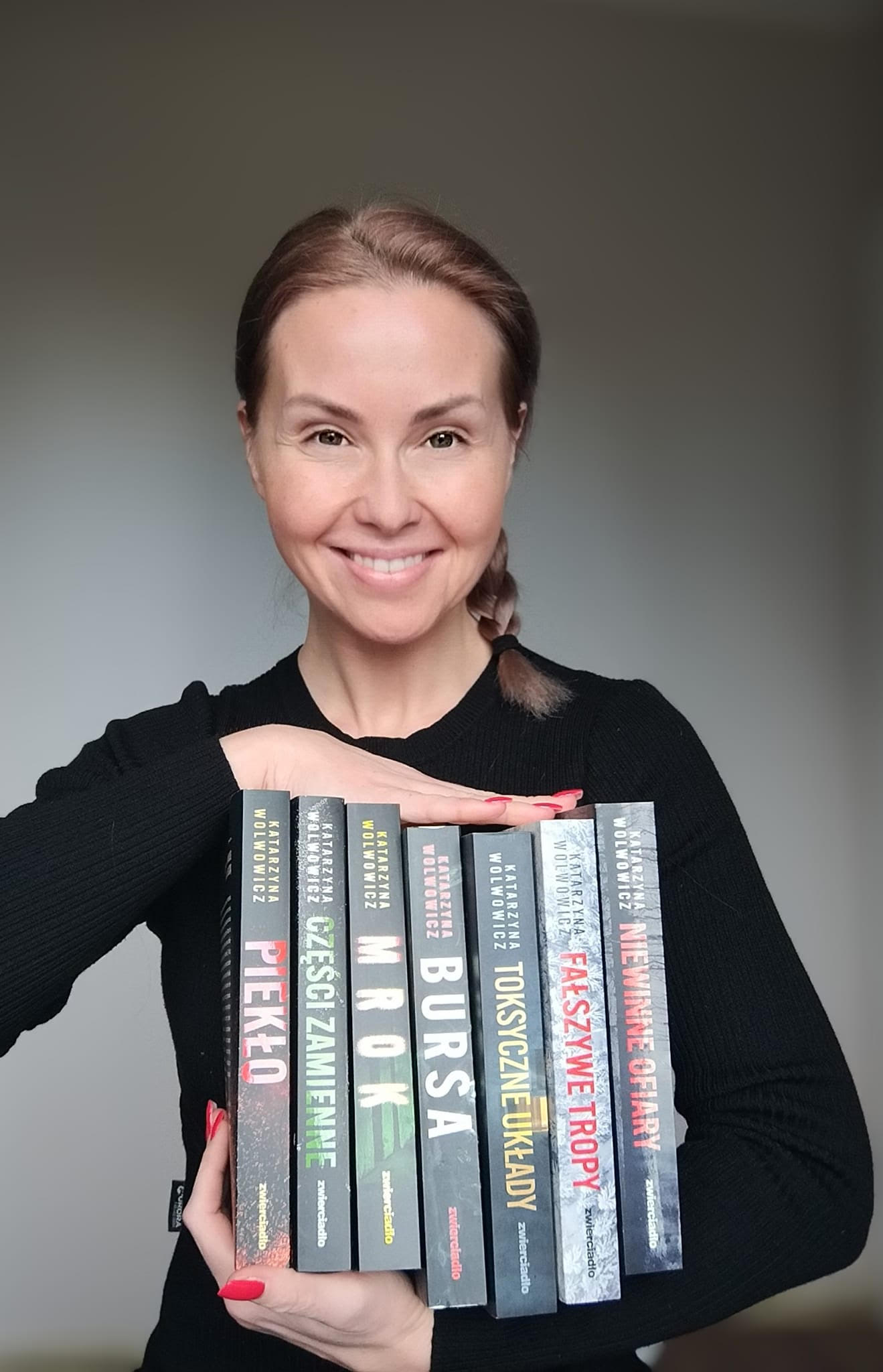 Okadka publicystyki dla Rodzice bywaj gotowi na wszystko dla swoich dzieci. Wywiad z Katarzyn Wolwowicz z kategorii Wywiad