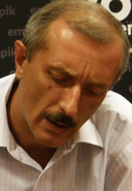 Okadka publicystyki - Skowroski: Mordercy te potrafi kocha