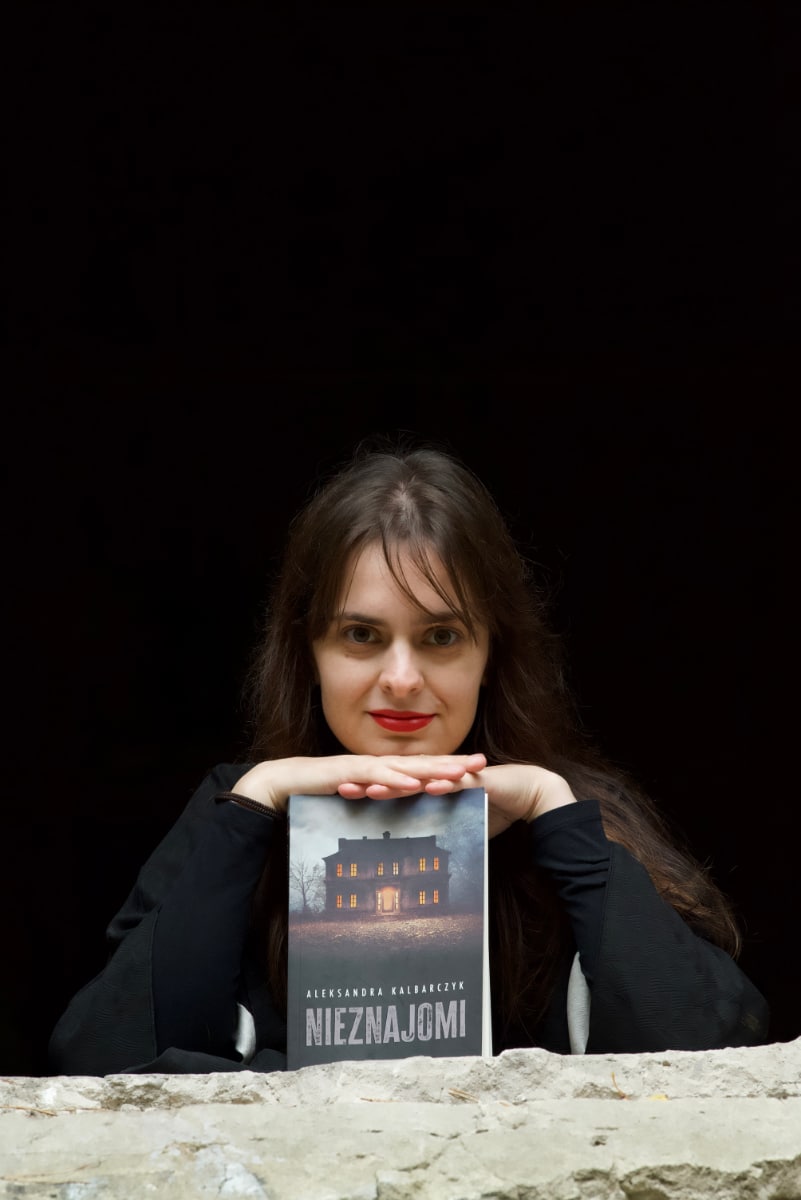 Okadka publicystyki - Wszyscy mamy jaki trigger. Wywiad z Aleksandr Kalbarczyk