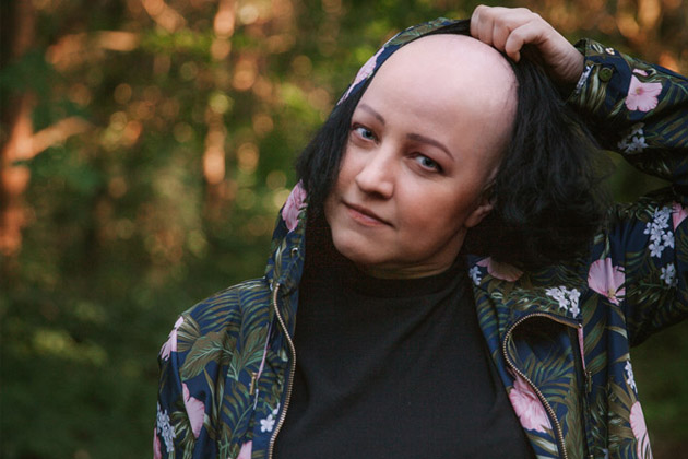 Okadka publicystyki - Zacznij y yciem, a nie wosami. Wywiad z Mart Kawczysk