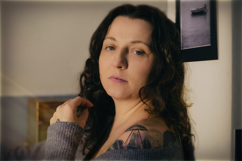 Okadka publicystyki - Mord to mechanizm pierwotny. Wywiad z Nadi Szagdaj