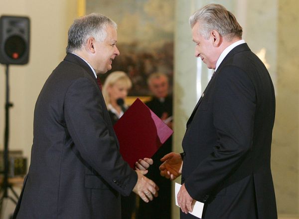 Okadka publicystyki - Jak to Bozia PIS PObogosawia - Komentarz o polityce