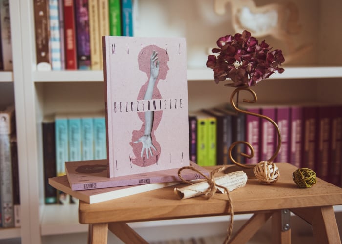 Okadka publicystyki - Najwaniejszy jest czowiek, a nie jakopoczenia. Wywiad z Maciejem Lasot