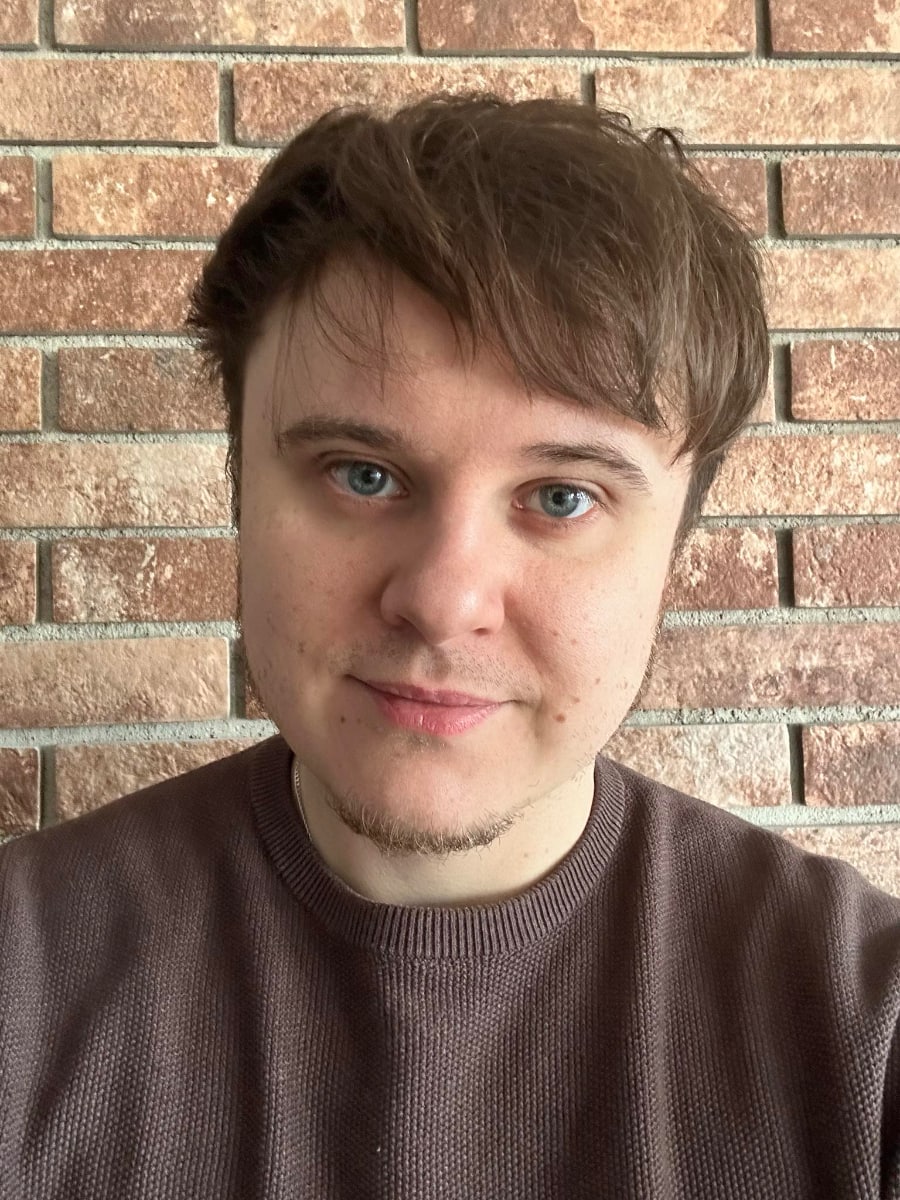 Okadka publicystyki - wiato odnale mona w drugim czowieku. Wywiad z Mateuszem Fogtem