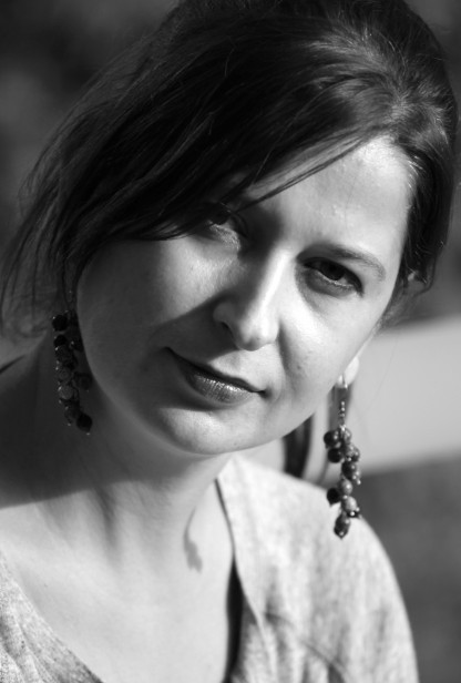 Okadka publicystyki - Niewinna przejadka. Wywiad z Anet Borowiec