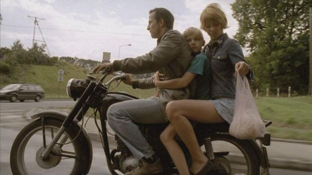 Okadka publicystyki - Zaczarowa rzeczywisto. Recenzja filmu „Sztuczki