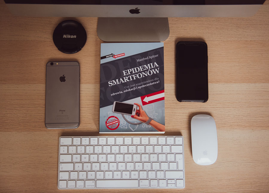 Okadka publicystyki - Wycz si! Jaki wpyw na zdrowie maj smartfony?