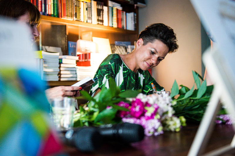 Okadka publicystyki - – W realnym yciu chcemy by wasnym zdjciem z Instagrama. Wywiad z Joann Kocik