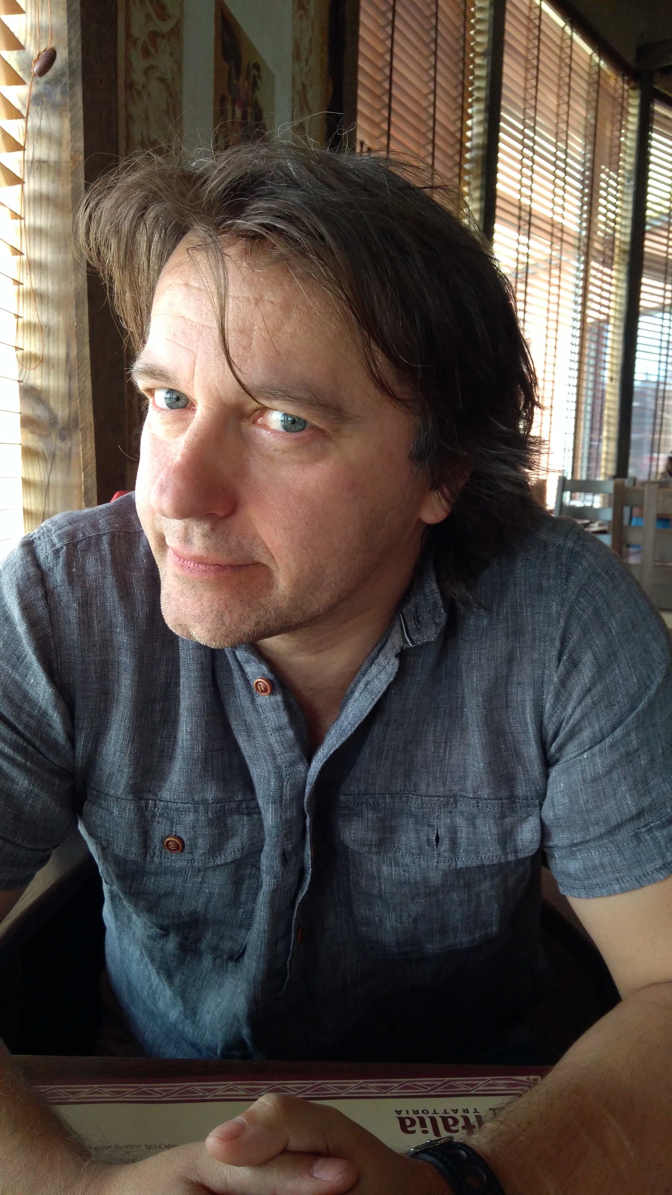 Okadka publicystyki - yjemy tak, jak nam wychodzi. Wywiad z Arkiem Borowikiem