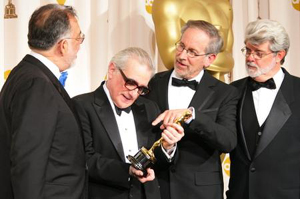 Okadka publicystyki - Oscarem w twarz! Czyli o werdykcie Amerykaskiej Akademii Filmowej 2007