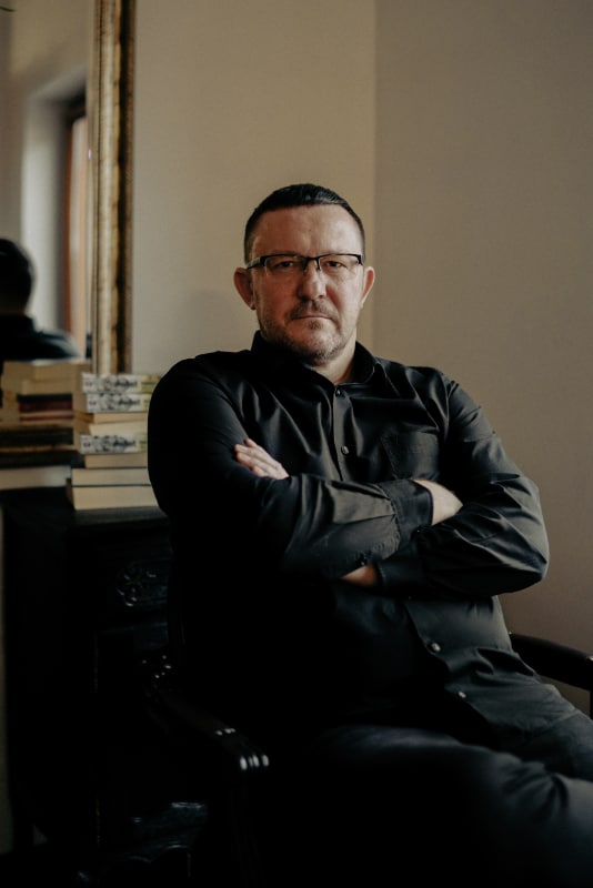 Okładka publicystyki dla Ojcostwo nie jest proste. Wywiad z W.& W. Gregorym z kategorii Brak kategorii