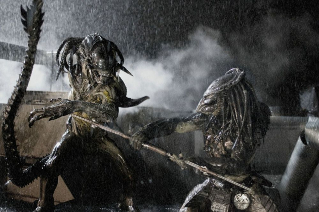 Okadka publicystyki - Niepikna katastrofa. Recenzja filmu „Obcy kontra Predator 2