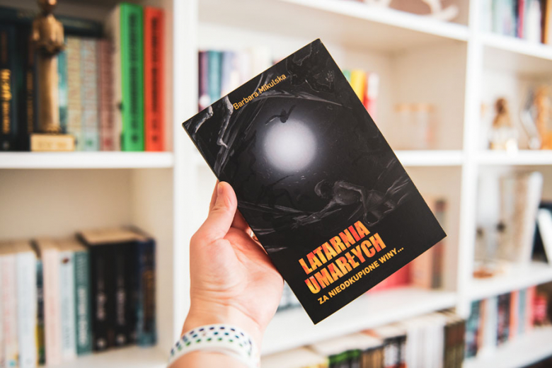 recenzja Latarnia umarłych. Za nieodkupione winy...