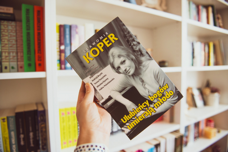 recenzja Ulubieńcy bogów umierają młodo