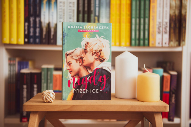 recenzja Nigdy przenigdy...